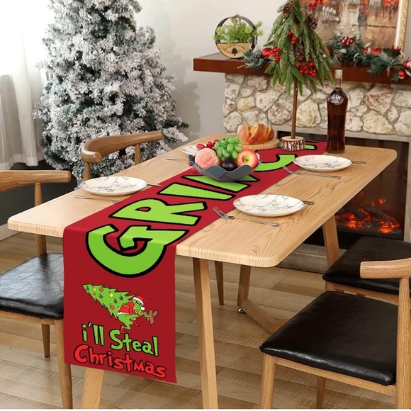 The Grinch Holiday The Grinch Table Runner 72x3 New In Package